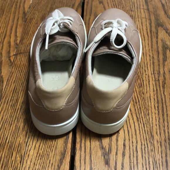 Women’s ECCO sneakers - Picture 3 of 4